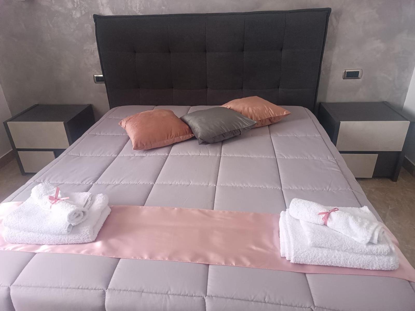 Luca'S House Bed & Breakfast Giovinazzo Luaran gambar